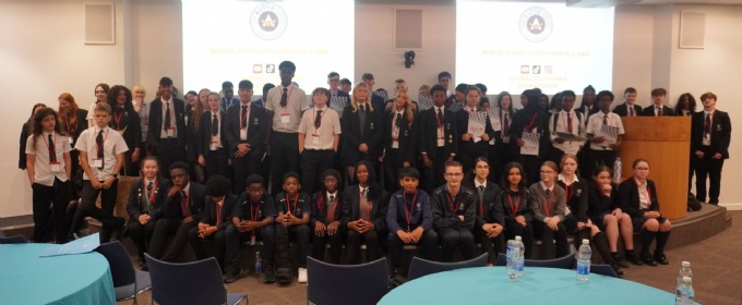 Students at Reach event 